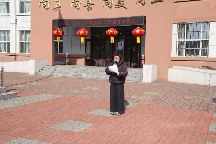 02.jpg