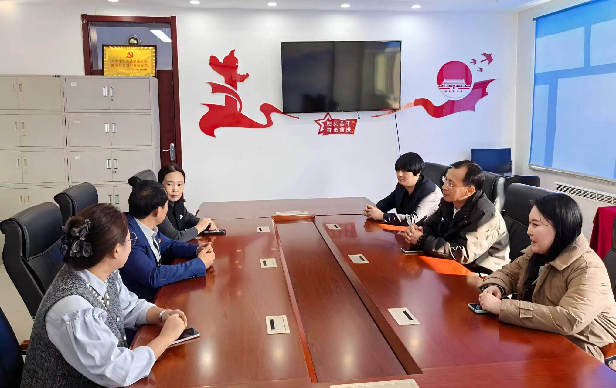 43d530fcf49e27e33c5a8158231b34ce.jpg 43d530fcf49e27e33c5a8158231b34ce.jpg