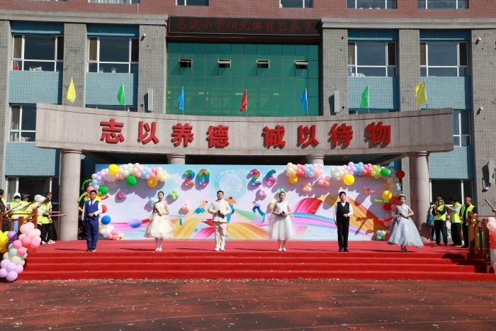 9d1ca8320ecaa6e0b720feec0b122367.jpg