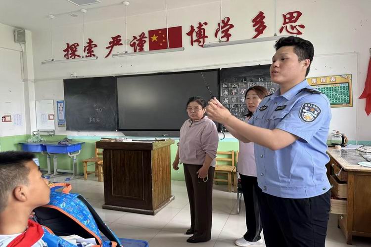 调整大小 2.jpg